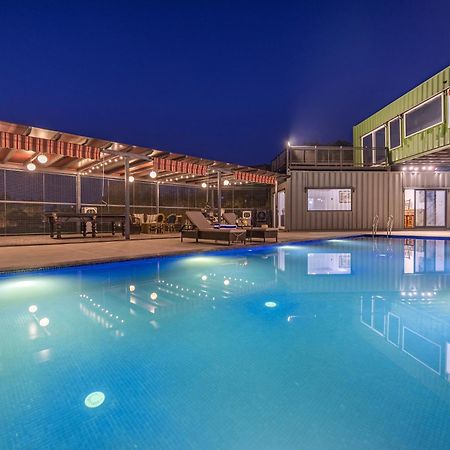 Elivaas Hidden Oasis 4Bhk With Pool, Mud House & Container House Villa Dhauj Dış mekan fotoğraf